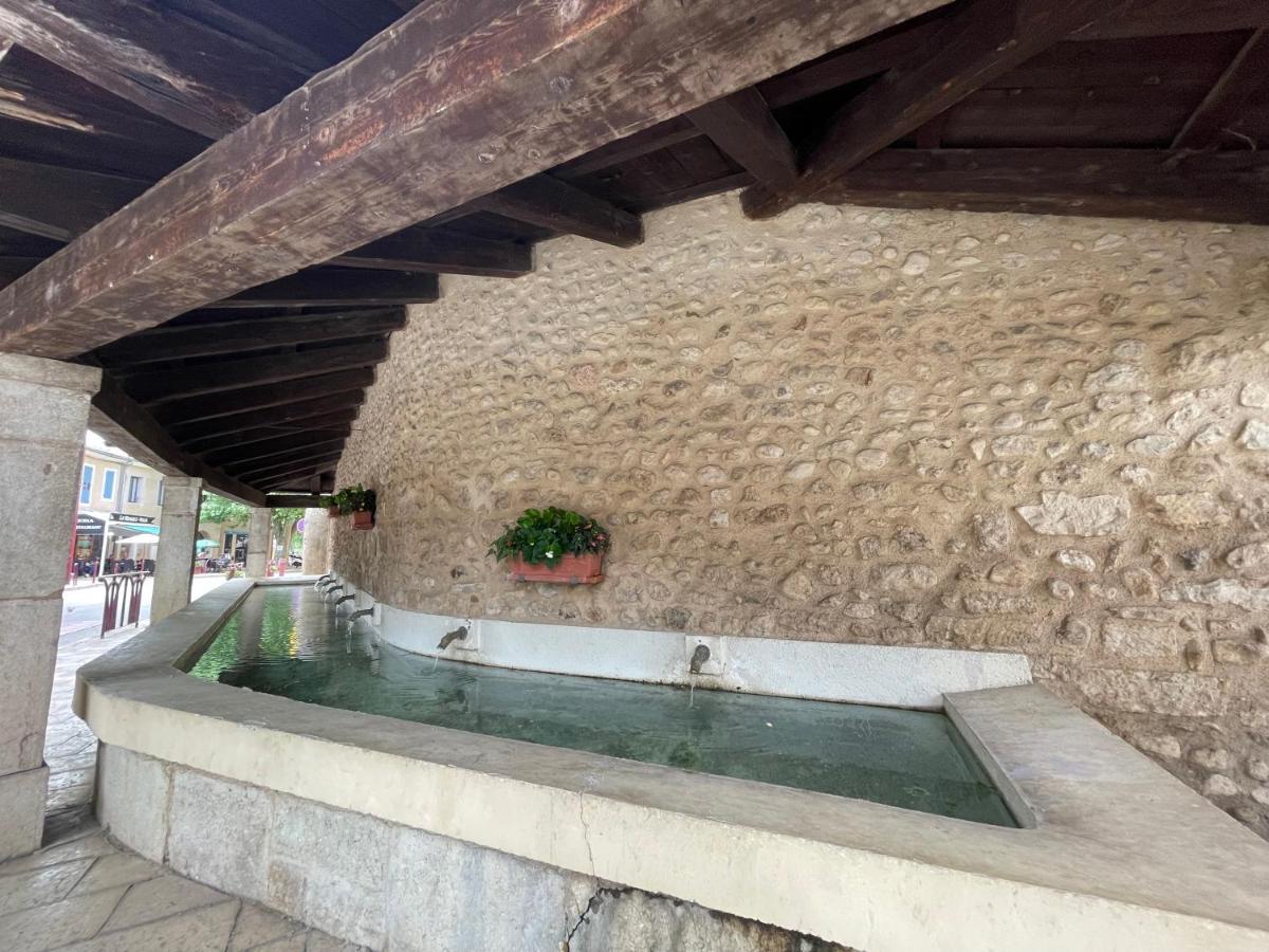 Appartamento Viree A Deux Riez Esterno foto